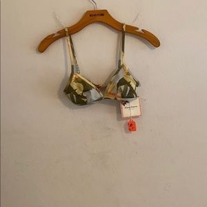 Tommy Bahama size 8 swim top NWT